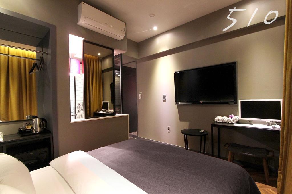 2 Heaven Hotel Lotte Waterpark Gimhae Eksteriør billede
