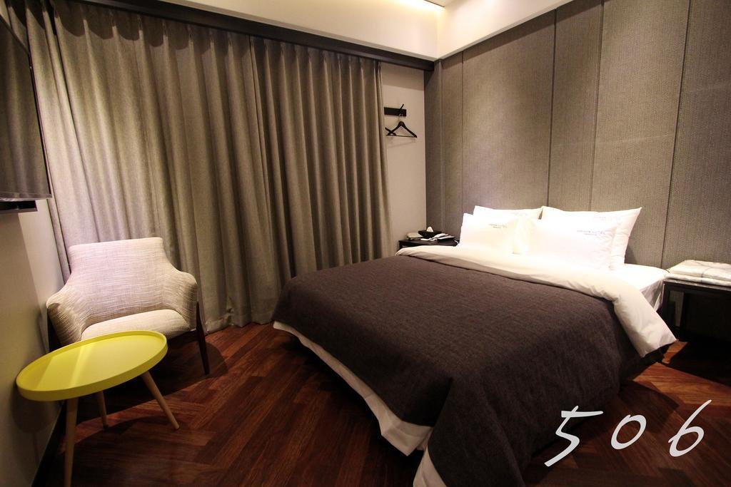2 Heaven Hotel Lotte Waterpark Gimhae Eksteriør billede