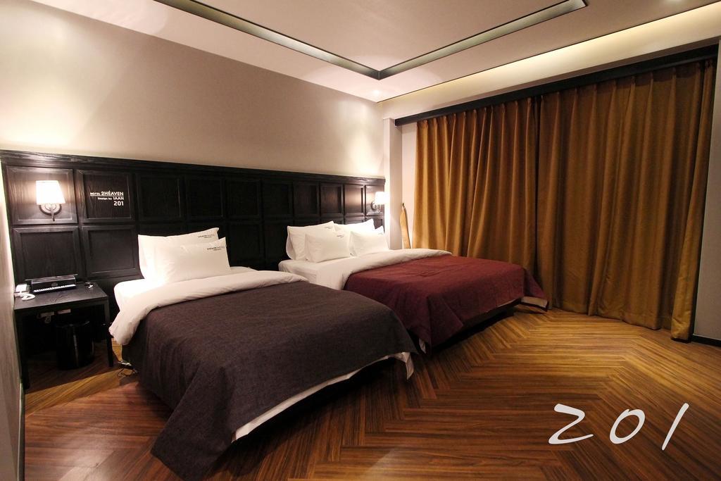 2 Heaven Hotel Lotte Waterpark Gimhae Eksteriør billede
